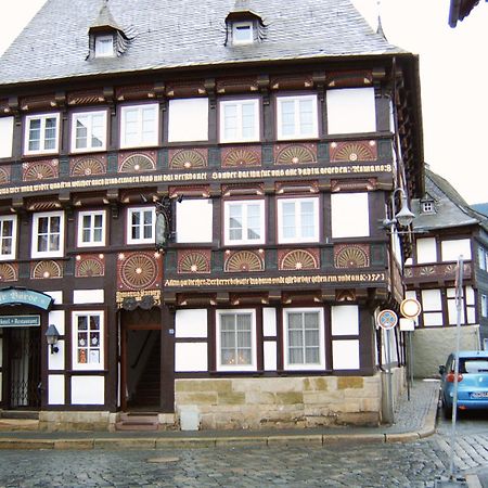 Altstadthotel Zur Boerse 戈斯拉尔 外观 照片